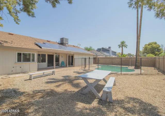 4th image of 3953 W Glenaire Dr, Phoenix, AZ 85053 | MLS# 7059636