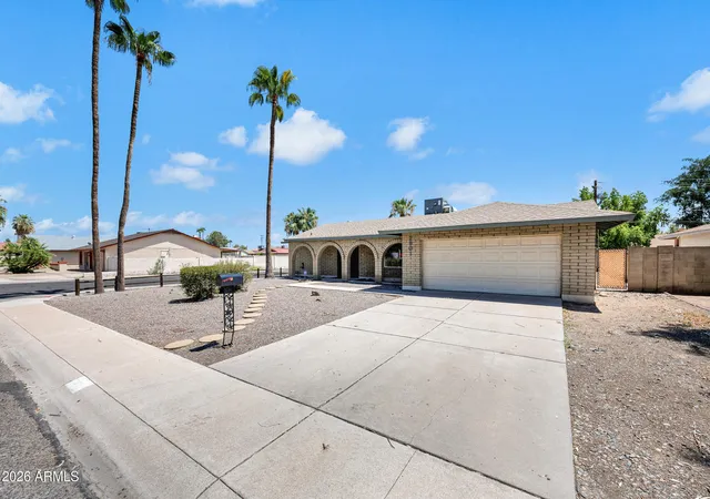 2nd image of 2901 W Northview Ave, Phoenix, AZ 85051 | MLS# 7059639