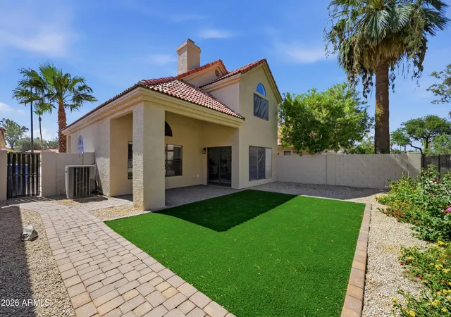 Photo 3 of Sale Pending at 609 N Granite St, Gilbert, AZ 85234 | MLS# 7060535 | Listing updated on 2026-08-30