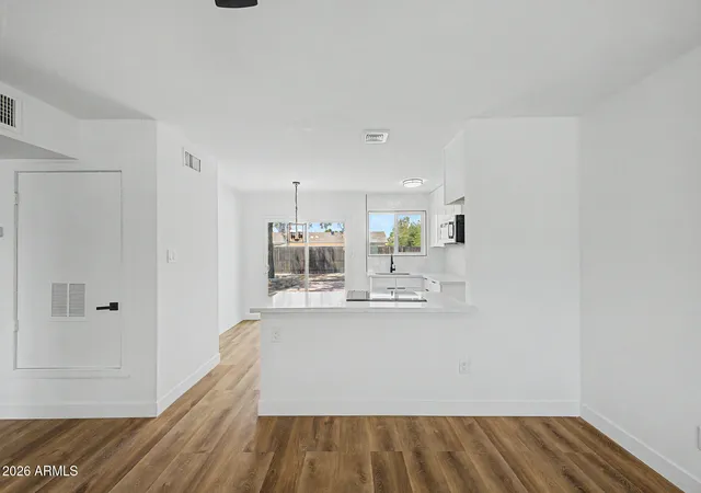 5th image of 4520 E Alta Vista Rd, Phoenix, AZ 85042 | MLS# 7065903