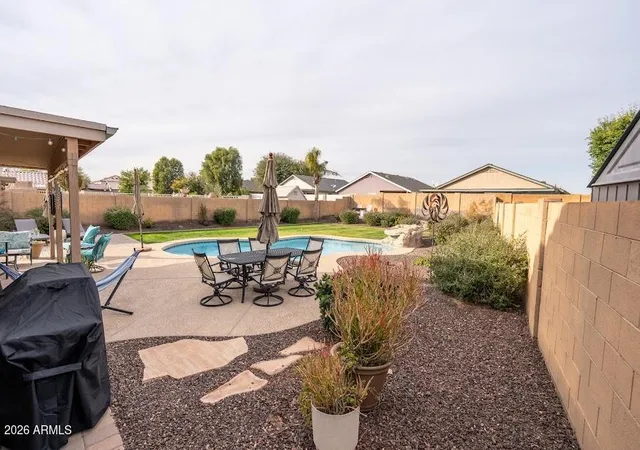 Photo 3 of Single family home for sale at 9644 W Hatcher Rd, Peoria, AZ 85345 | MLS# 7059709 | Listing updated on 2026-09-07