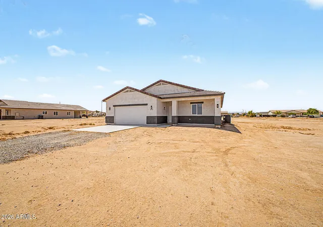 Photo 3 of Single family home for sale at 20419 W Mountain Sage Dr, Buckeye, AZ 85326 | MLS# 7059723 | Listing updated on 2026-09-15