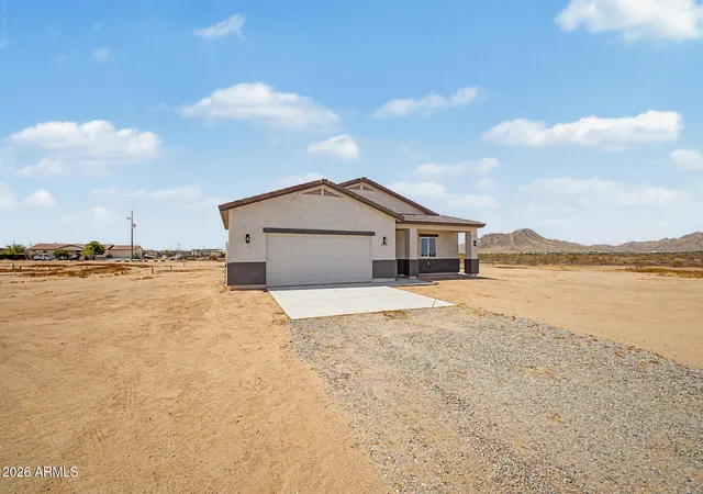 Photo 3 of Single family home for sale at 20435 W Mountain Sage Dr, Buckeye, AZ 85326 | MLS# 7059729 | Listing updated on 2026-09-15
