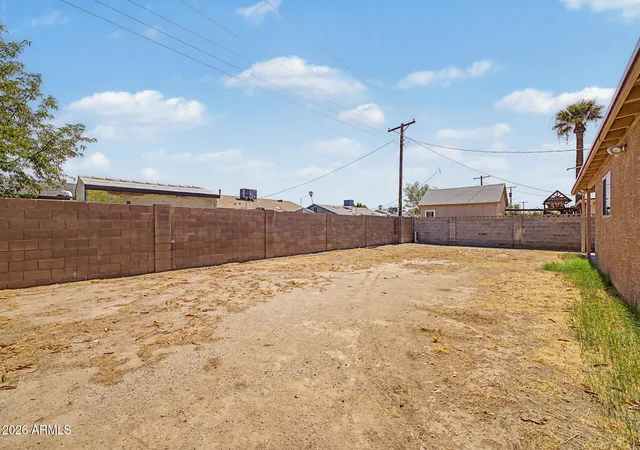 36th image of 8141 W Indianola Ave, Phoenix, AZ 85033 | MLS# 7060394