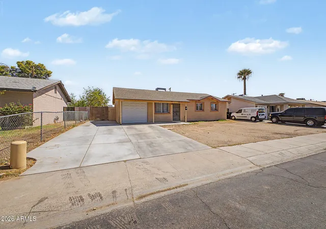 5th image of 8141 W Indianola Ave, Phoenix, AZ 85033 | MLS# 7060394