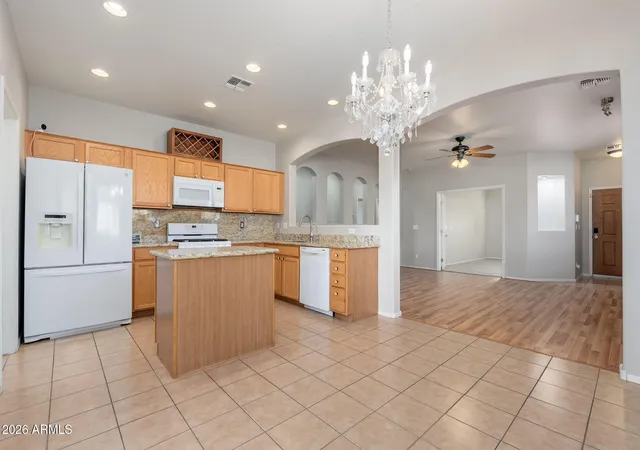 4th image of 19121 N Ventana Ln, Maricopa, AZ 85138 | MLS# 7068504