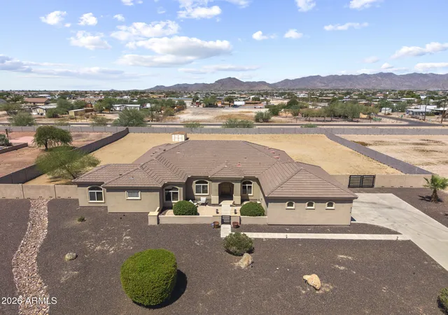 Photo 3 of Single family home for sale at 3114 N 190th Drive, Litchfield Park, AZ 85340 | MLS# 7060892 | Listing updated on 2026-09-14