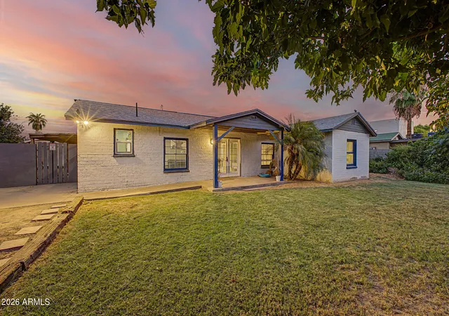 1st image of 2429 W Morten Ave, Phoenix, AZ 85021 | MLS# 7063008