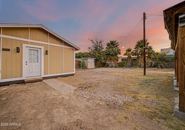 2nd image of 2429 W Morten Ave, Phoenix, AZ 85021 | MLS# 7063008