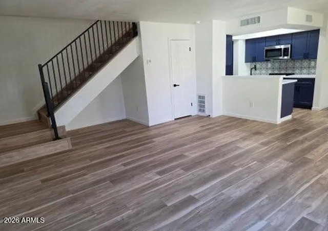 1st image of 712 E Eugie Ave, Phoenix, AZ 85022 | MLS# 7060297