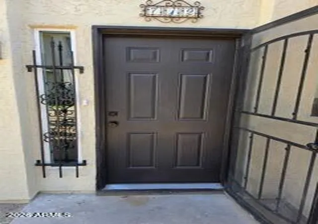 Photo 3 of Townhouse for sale at 712 E Eugie Ave, Phoenix, AZ 85022 | MLS# 7060297 | Listing updated on 2026-10-22