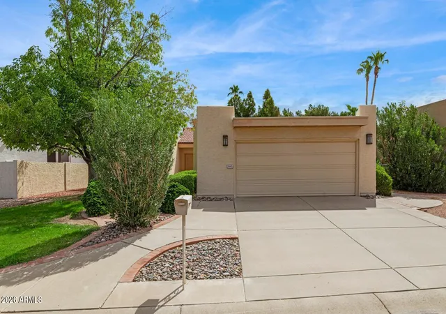 1st image of 26445 S Boxwood Dr, Sun Lakes, AZ 85248 | MLS# 7059896