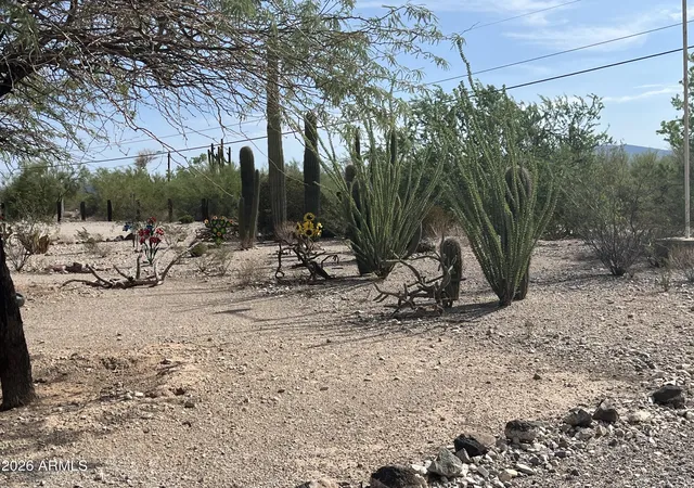 Photo 3 of Single family home for sale at 960 W Snyder Rd, Ajo, AZ 85321 | MLS# 7059959 | Listing updated on 2026-10-09