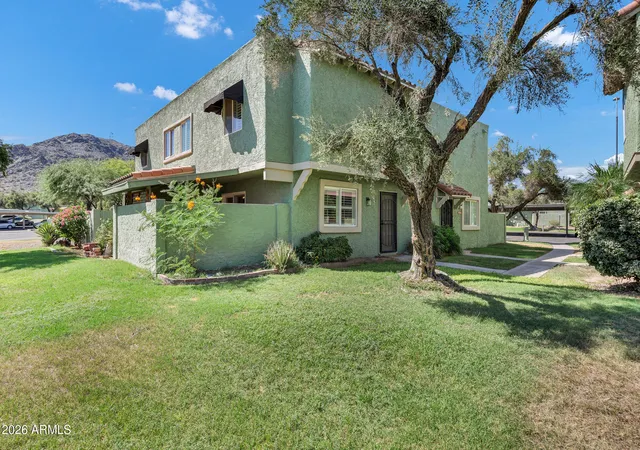 1st image of 10208 N 8th Pl #B, Phoenix, AZ 85020 | MLS# 7059950