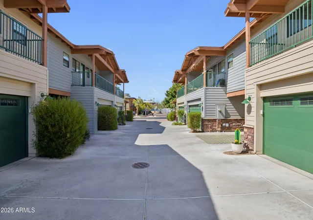 Photo 3 of Townhouse for sale at 431 W 9th Street, Tempe, AZ 85281 | MLS# 7060069 | Listing updated on 2026-09-16