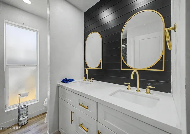 Photo 3 of Single family home for sale at 3933 W Sharon Ave, Phoenix, AZ 85029 | MLS# 7073819 | Listing updated on 2026-09-18
