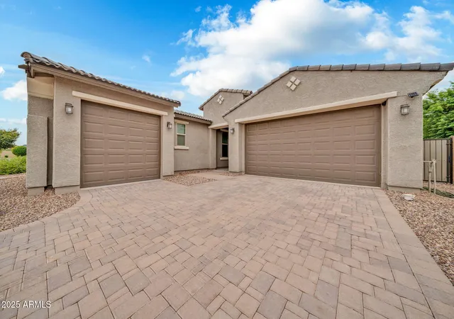 4th image of 14338 W Redfield Rd, Surprise, AZ 85379 | MLS# 7063136