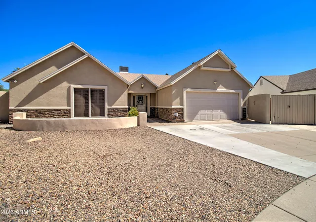 3rd image of 4509 E Pearce Rd, Phoenix, AZ 85044 | MLS# 7060032