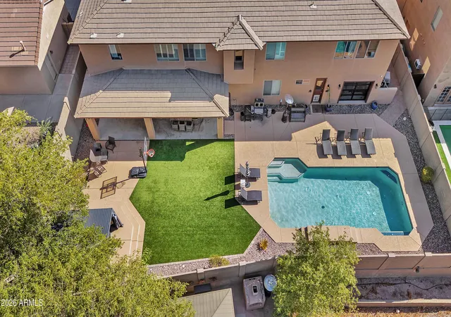Photo 4 of Single family home for sale at 3548 W Hidden Mountain Ln, Phoenix, AZ 85086 | MLS# 7060316 | Listing updated on 2026-10-07