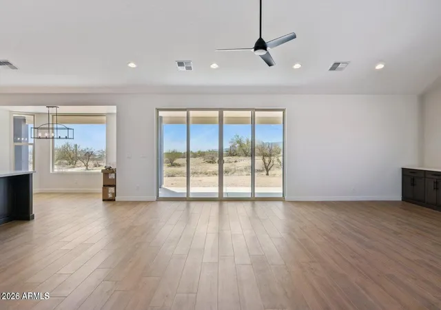 Photo 3 of Single family home for sale at 654 E Paint Your Wagon Trl, Phoenix, AZ 85085 | MLS# 7060037 | Listing updated on 2026-09-02