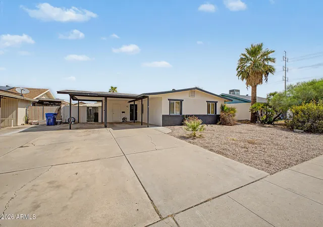 Photo 3 of Single family home for sale at 324 W Santa Cruz Dr, Tempe, AZ 85282 | MLS# 7060510 | Listing updated on 2026-08-24