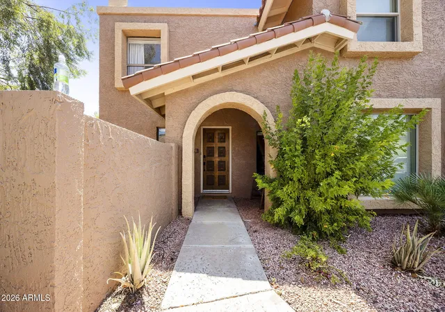 2nd image of 10415 N 9th St #2, Phoenix, AZ 85020 | MLS# 7060559