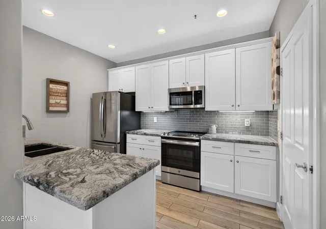 1st image of 11260 N 92nd St #1006, Scottsdale, AZ 85260 | MLS# 7068431