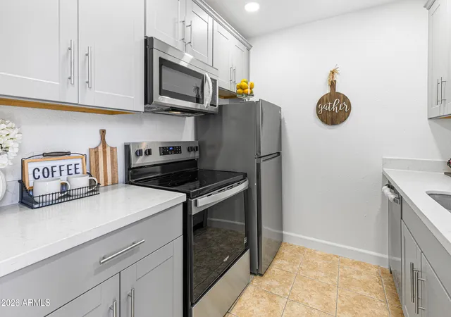 2nd image of 7126 N 19th Ave #184, Phoenix, AZ 85021 | MLS# 7060091