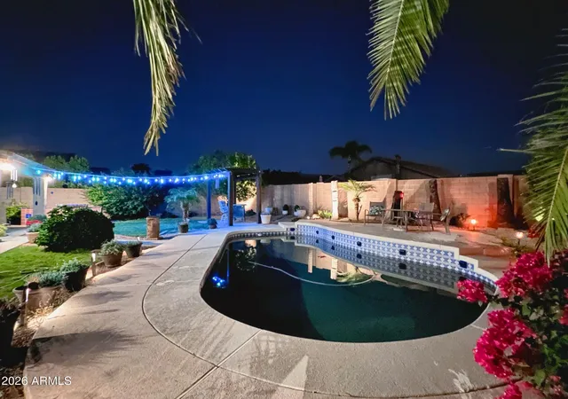 Photo 3 of Sale Pending at 2927 S Chatsworth Rd, Mesa, AZ 85212 | MLS# 7071613 | Listing updated on 2026-09-17