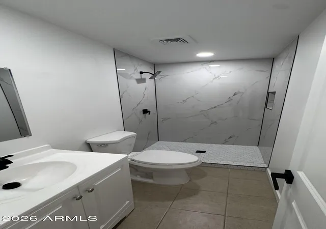 4th image of 3026 N 40Th Dr, Phoenix, AZ 85019 | MLS# 7060109