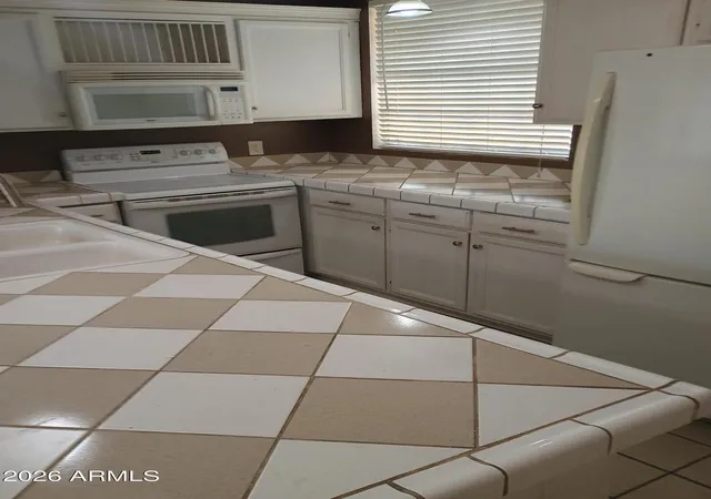 3rd image of 1238 E Marco Polo Rd E, Phoenix, AZ 85024 | MLS# 7060093