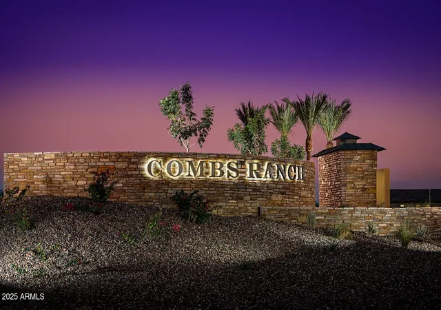 50th image of 4103 E Brittlebush Ln, San Tan Valley, AZ 85140 | MLS# 7060079