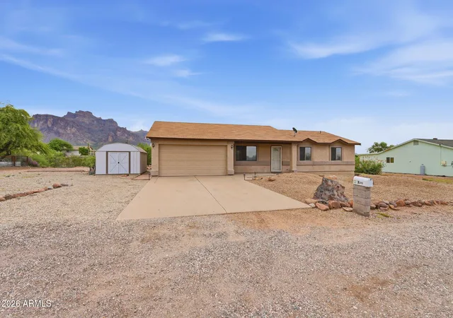 Photo 3 of Sale Pending at 699 N Arroya Rd, Apache Junction, AZ 85119 | MLS# 7060333 | Listing updated on 2026-09-01