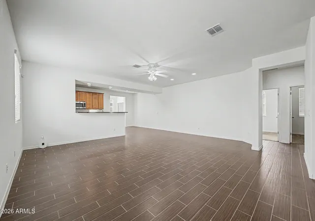 4th image of 859 E Aberdeen Dr, Gilbert, AZ 85298 | MLS# 7067251