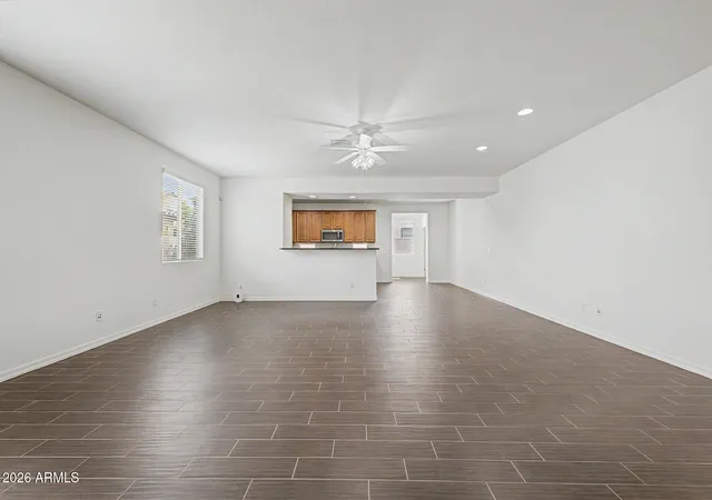 5th image of 859 E Aberdeen Dr, Gilbert, AZ 85298 | MLS# 7067251