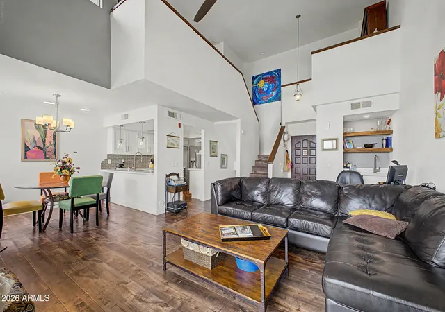 Photo 3 of Townhouse for sale at 4330 N 5th Avenue #216, Phoenix, AZ 85013 | MLS# 7060114 | Listing updated on 2026-09-25