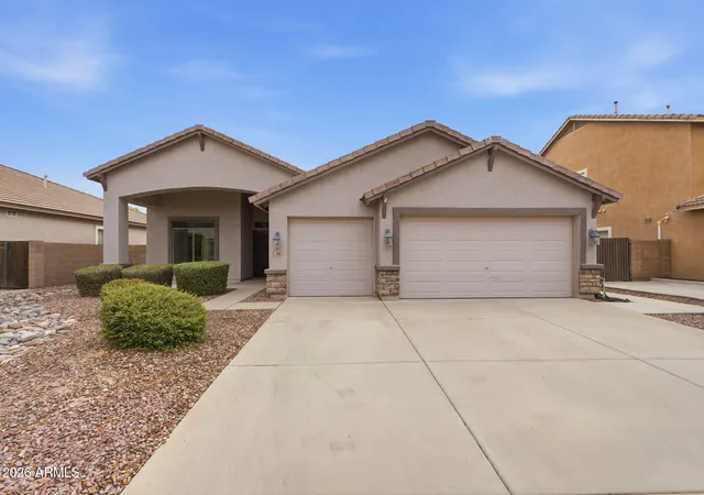 1st image of 3562 E Red Oak Ln, Gilbert, AZ 85297 | MLS# 7060397