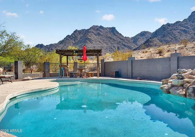 Photo 3 of Manufactured home for sale at 39129 S 303rd Avenue, Arlington, AZ 85322 | MLS# 7060314 | Listing updated on 2026-08-11