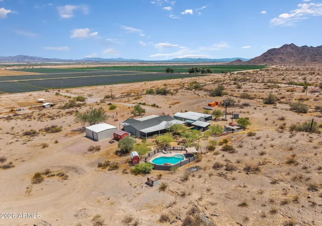 Photo 4 of Manufactured home for sale at 39129 S 303rd Avenue, Arlington, AZ 85322 | MLS# 7060314 | Listing updated on 2026-08-11
