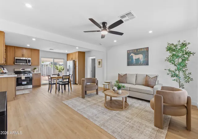 5th image of 401 E Continental Dr, Tempe, AZ 85288 | MLS# 7060755