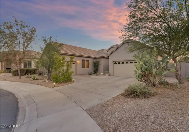 2nd image of 18199 W Buckhorn Dr, Goodyear, AZ 85338 | MLS# 7060807