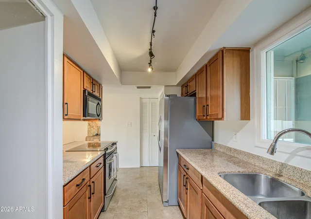 30th image of 4031 W Denton Ln, Phoenix, AZ 85019 | MLS# 7060177