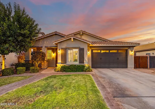 1st image of 2526 E Tonto Dr, Gilbert, AZ 85298 | MLS# 7060378