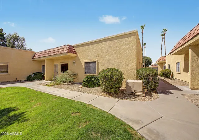 2nd image of 17201 N 16th Dr #9, Phoenix, AZ 85023 | MLS# 7060496