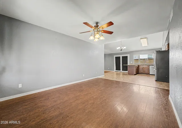 3rd image of 4109 W Aster Dr, Phoenix, AZ 85029 | MLS# 7061156