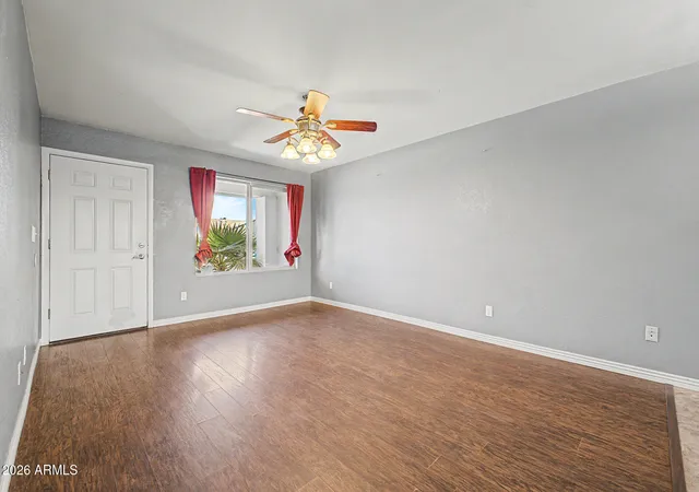 5th image of 4109 W Aster Dr, Phoenix, AZ 85029 | MLS# 7061156
