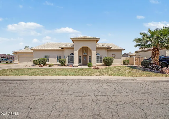 Photo 1 of Single family home for sale at 1210 E Clearview Dr, Casa Grande, AZ 85122 | MLS# 7060264 | Listing updated on 2026-09-07