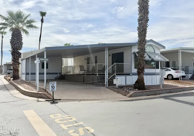 3rd image of 111 S Greenfield Rd #481, Mesa, AZ 85206 | MLS# 7061400