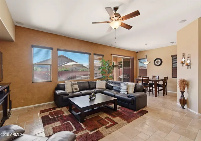 3rd image of 4821 E Kirkland Rd, Phoenix, AZ 85054 | MLS# 7060830