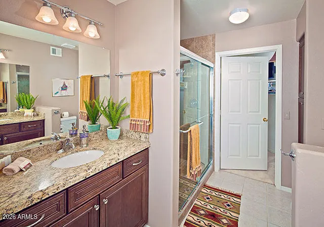 Listing Photo 5 - Condo for sale in building located at 9735 N 94Th Pl, Scottsdale, AZ 85258 - Unit #209